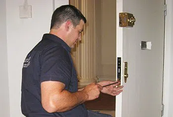 Parker Locksmith Store West Palm Beach, FL 561-223-4933 - expert-locksmith